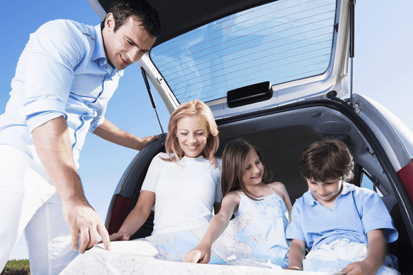 Handy Tricks for Parents To Make Family Summer Trips Less Messy