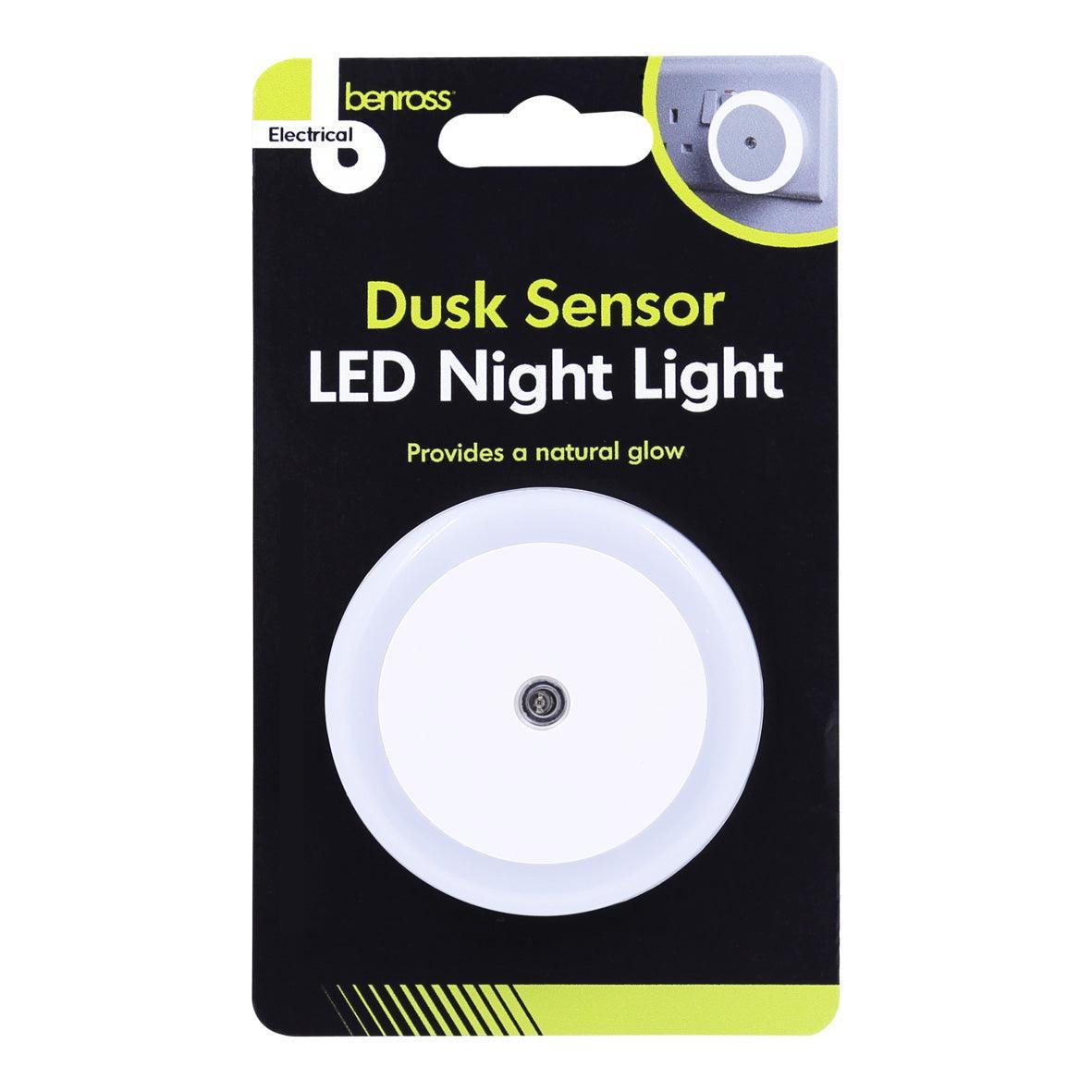 Benross LED Night Light With Dusk Sensor - Choice Stores