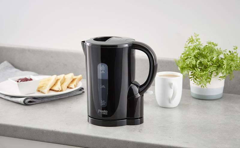 Presto 2200W 1.7 Litre Electric Kettle Black | PT10053BLK - Choice Stores